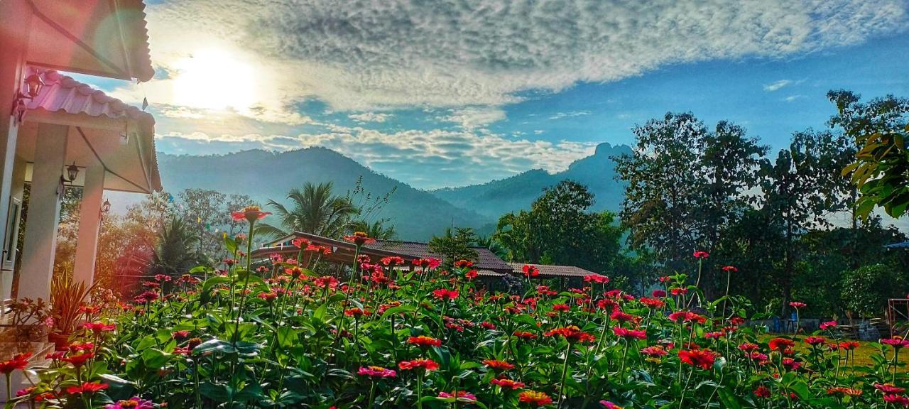 הוילה Khuang Kom Pimpisa Garden พิมพิศา การ์เด้นท์ מראה חיצוני תמונה